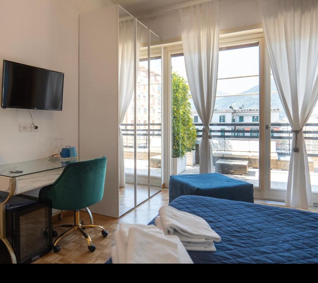 Mareluna Penthouse - Luxury Suites Salerno Luaran gambar