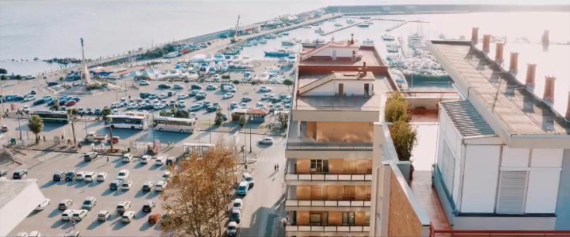 Mareluna Penthouse - Luxury Suites Salerno Luaran gambar