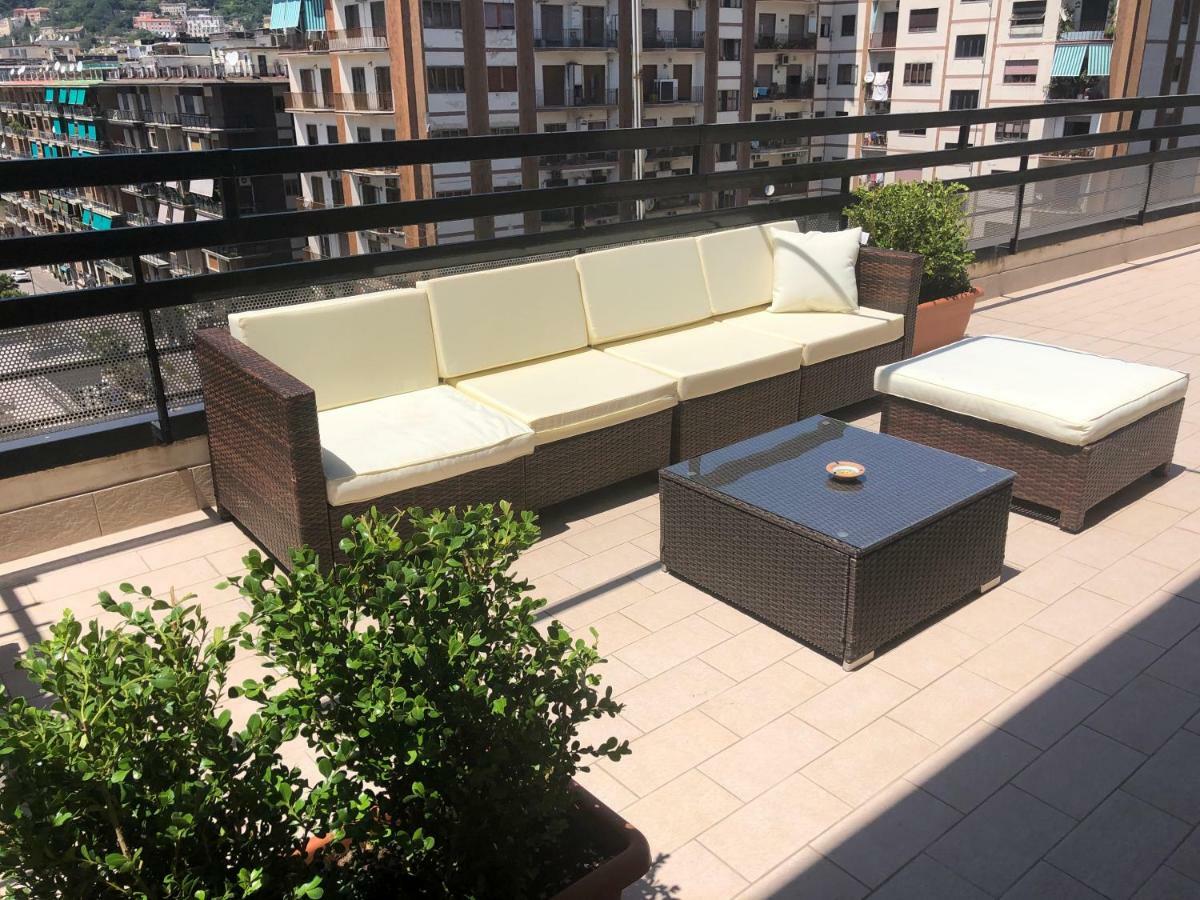 Mareluna Penthouse - Luxury Suites Salerno Luaran gambar